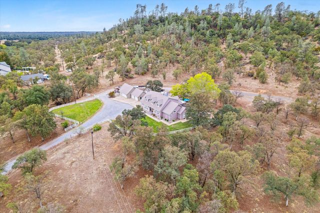 10190 Oak Run Road, Millville, CA 96069