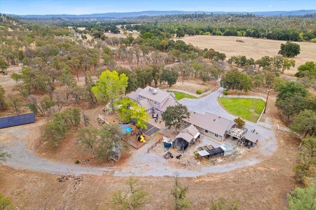 10190 Oak Run Road, Millville, CA 96069