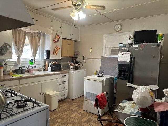 2514 Churchill Street, Houston, TX 77009