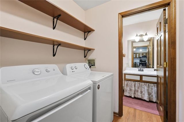 1597 El Dorado Drive, Lawrence, KS 66049