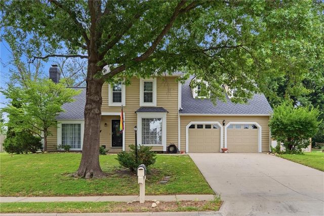 1597 El Dorado Drive, Lawrence, KS 66049