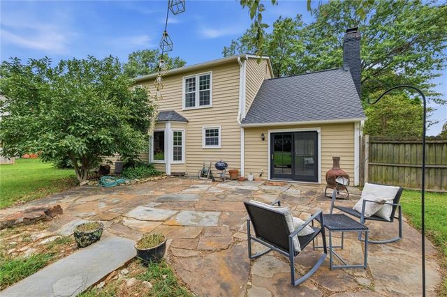 1597 El Dorado Drive, Lawrence, KS 66049