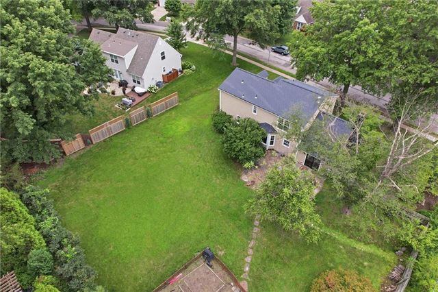 1597 El Dorado Drive, Lawrence, KS 66049
