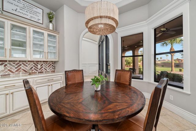 1131 E DESERT Court, Gilbert, AZ 85234