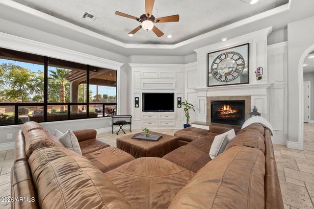 1131 E DESERT Court, Gilbert, AZ 85234