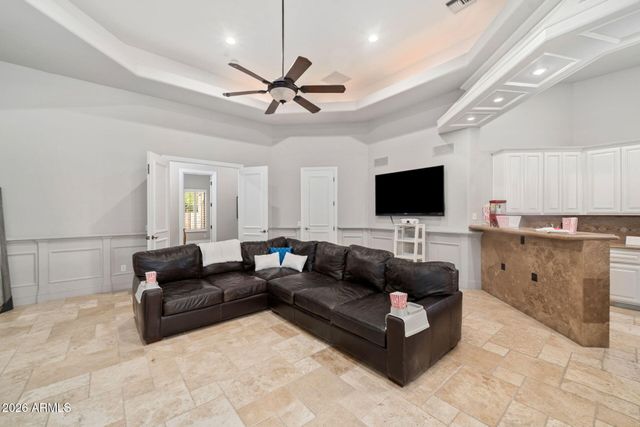 1131 E DESERT Court, Gilbert, AZ 85234