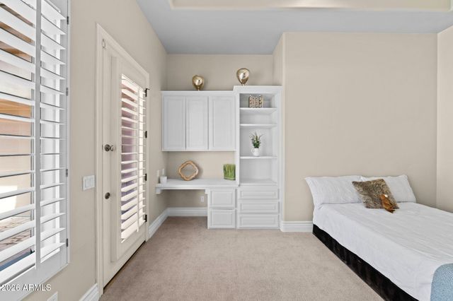 1131 E DESERT Court, Gilbert, AZ 85234