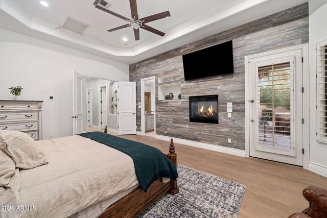1131 E DESERT Court, Gilbert, AZ 85234