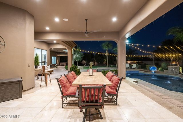 1131 E DESERT Court, Gilbert, AZ 85234
