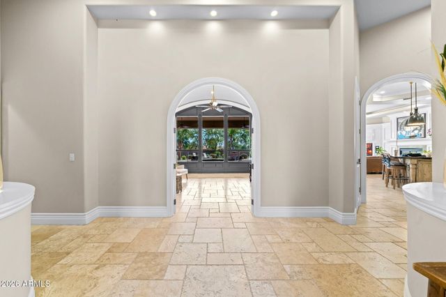 1131 E DESERT Court, Gilbert, AZ 85234