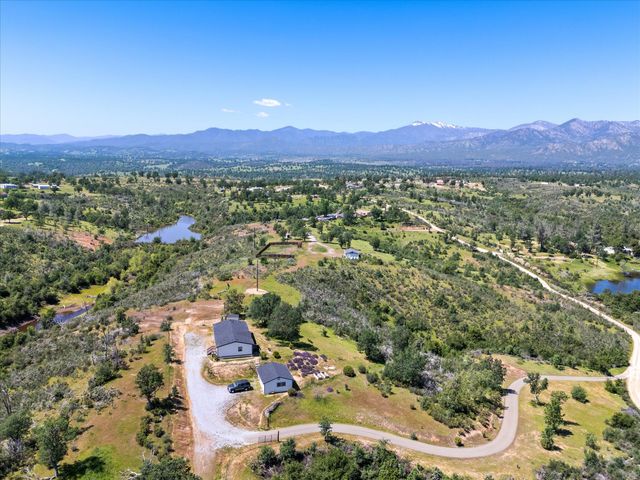 14055 Marsha Way, Igo, CA 96047