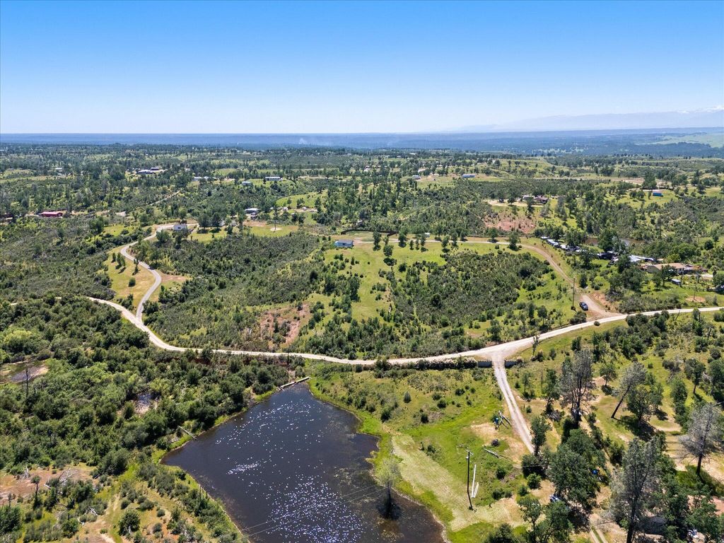 14055 Marsha Way, Igo, CA 96047