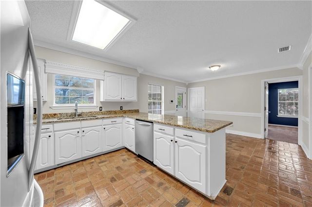 2191 Laura Drive, Semmes, AL 36575