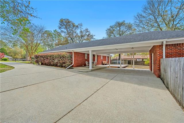 2191 Laura Drive, Semmes, AL 36575