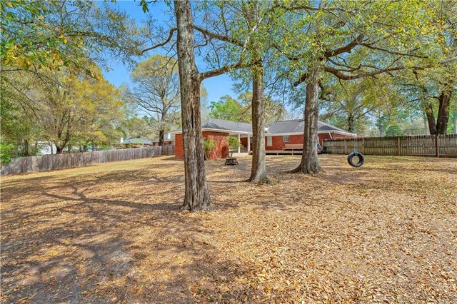 2191 Laura Drive, Semmes, AL 36575