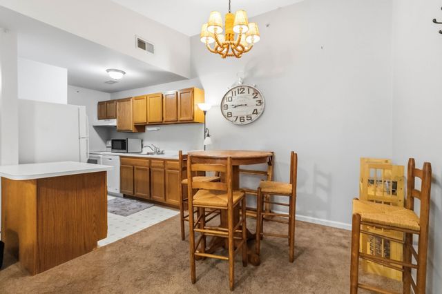 251 Simpson Avenue 319, Lexington, KY 40504