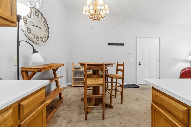 251 Simpson Avenue 319, Lexington, KY 40504