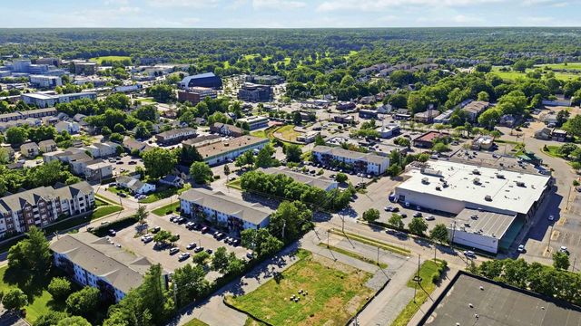 251 Simpson Avenue 319, Lexington, KY 40504