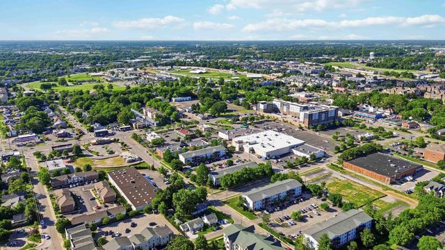 251 Simpson Avenue 319, Lexington, KY 40504