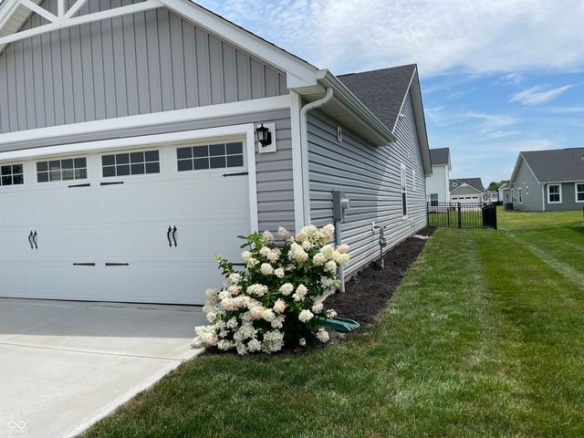 1765 River Birch, Greenfield, IN 46140