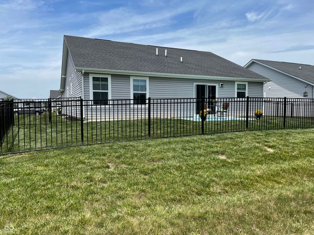 1765 River Birch, Greenfield, IN 46140