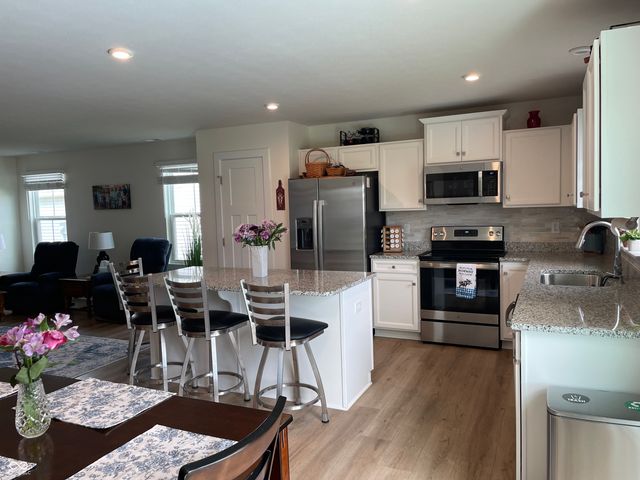 1765 River Birch, Greenfield, IN 46140