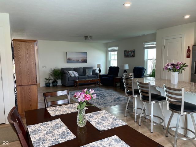 1765 River Birch, Greenfield, IN 46140