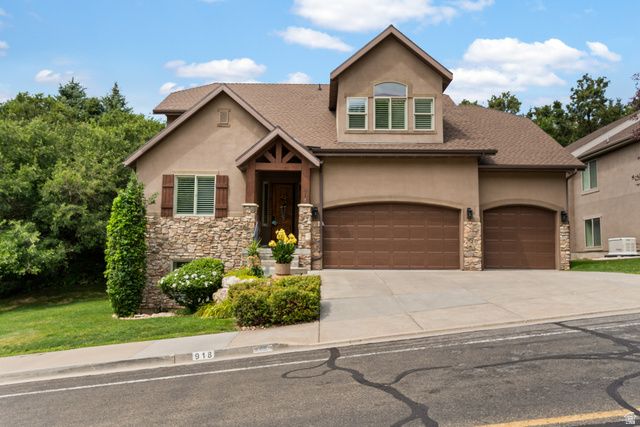 918 MAHOGANY DR, Fruit Heights, UT 84037