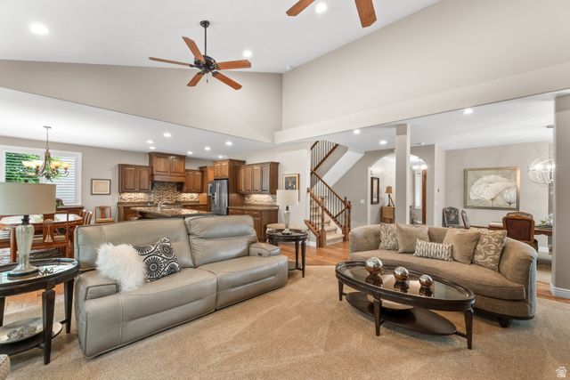 918 MAHOGANY DR, Fruit Heights, UT 84037