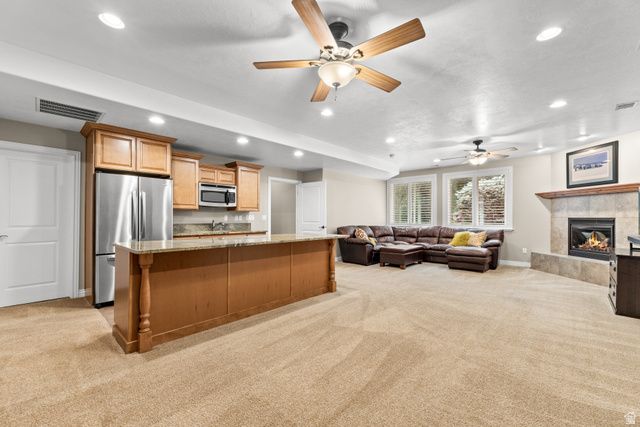 918 MAHOGANY DR, Fruit Heights, UT 84037