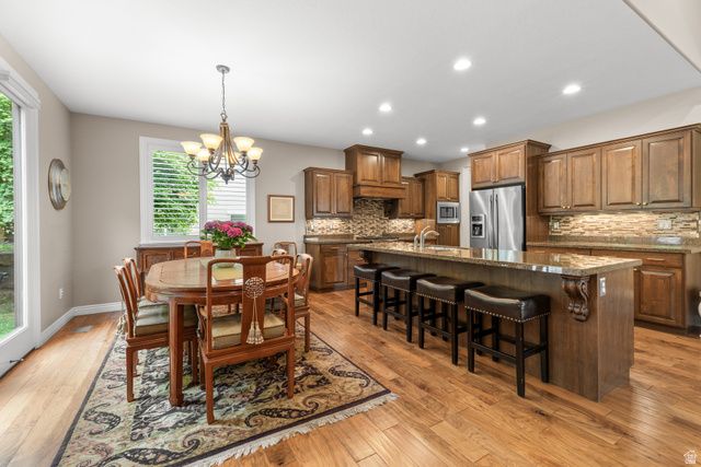 918 MAHOGANY DR, Fruit Heights, UT 84037