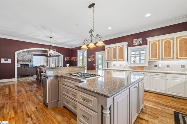 1132 Mccarter Road, Fountain Inn, SC 29644