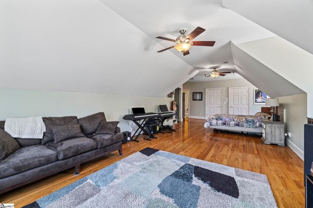 1132 Mccarter Road, Fountain Inn, SC 29644