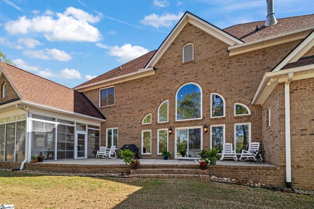 1132 Mccarter Road, Fountain Inn, SC 29644