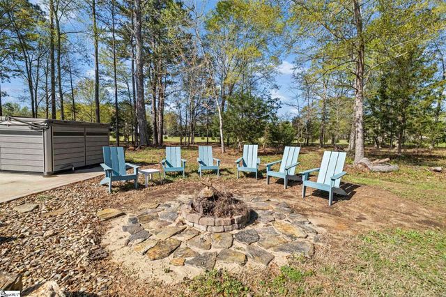 1132 Mccarter Road, Fountain Inn, SC 29644