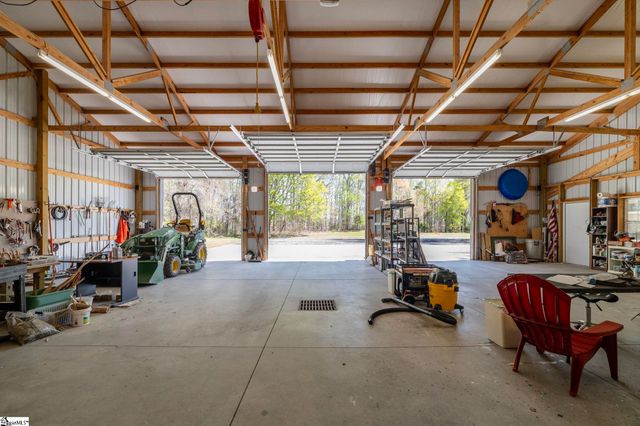 1132 Mccarter Road, Fountain Inn, SC 29644