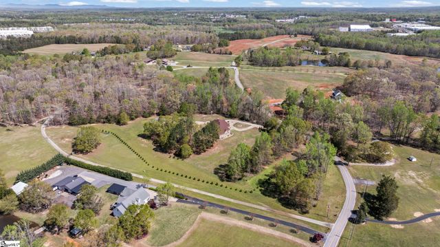 1132 Mccarter Road, Fountain Inn, SC 29644