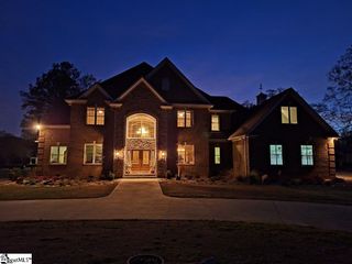 1132 Mccarter Road, Fountain Inn, SC 29644