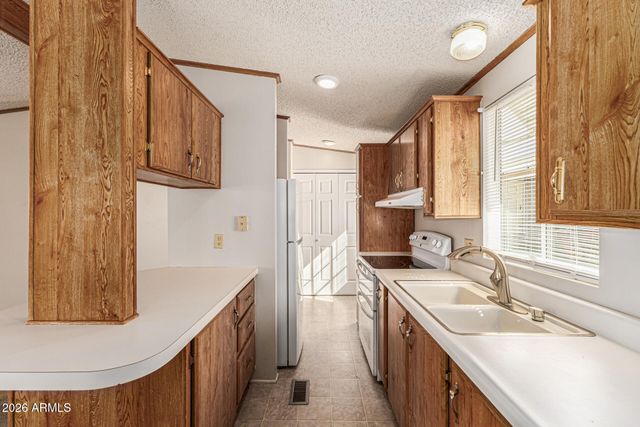 5735 E MCDOWELL Road 92, Mesa, AZ 85215