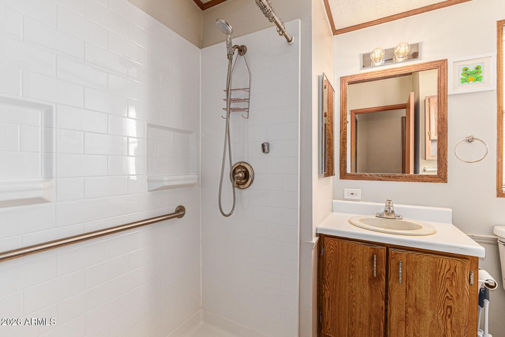 Image 20 of property listing at 5735 E MCDOWELL Road 92, Mesa, AZ 85215