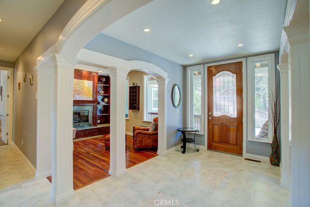 32557 Pine Cone Ct A&B, Running Springs, CA 92382