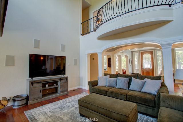 32557 Pine Cone Ct A&B, Running Springs, CA 92382