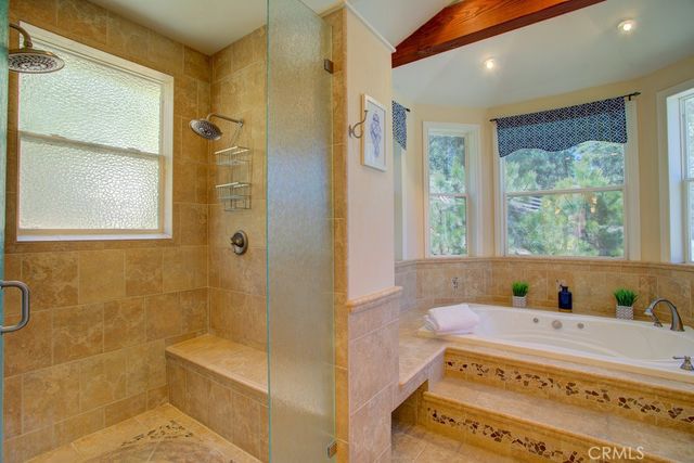 32557 Pine Cone Ct A&B, Running Springs, CA 92382