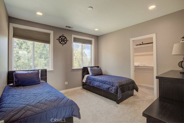 32557 Pine Cone Ct A&B, Running Springs, CA 92382