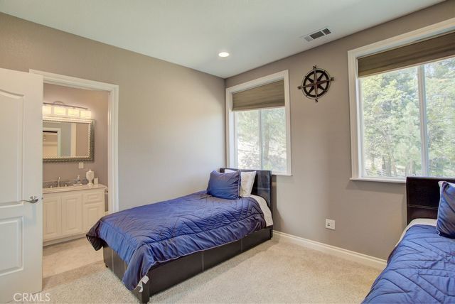 32557 Pine Cone Ct A&B, Running Springs, CA 92382