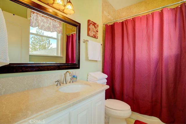 32557 Pine Cone Ct A&B, Running Springs, CA 92382