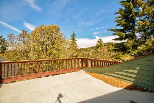 32557 Pine Cone Ct A&B, Running Springs, CA 92382