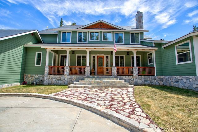 32557 Pine Cone Ct A&B, Running Springs, CA 92382