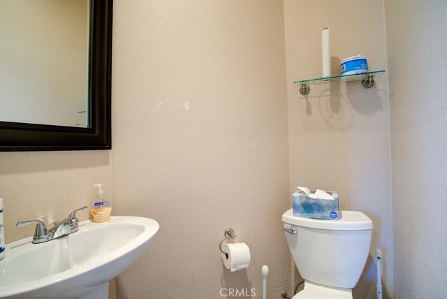 32557 Pine Cone Ct A&B, Running Springs, CA 92382