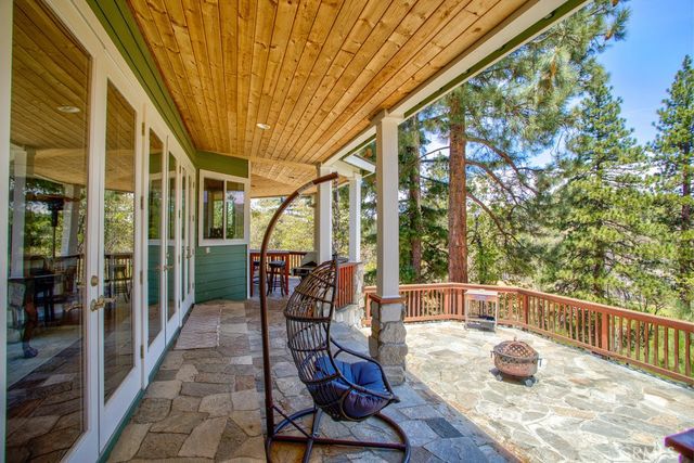 32557 Pine Cone Ct A&B, Running Springs, CA 92382